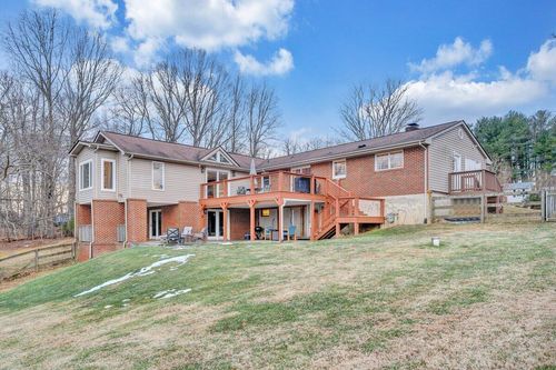 1996 Shavers Farm Rd, Fincastle, VA, 24090-3486 | Card Image