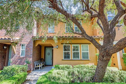 28519 Herrera St, Valencia, CA, 91354-3059 | Card Image
