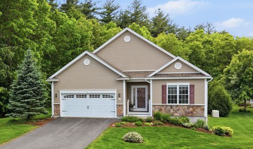 26 Pepper Hill Rd, Londonderry, NH, 03053-3480 | Card Image