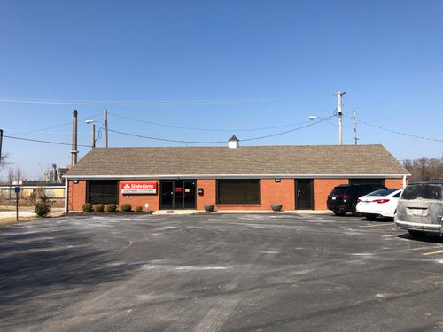 a-1725 Paris Rd, Columbia, MO, 65201-5571 | Card Image