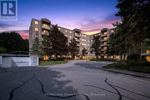 103-93 Westwood Rd, Guelph, ON, N1H7J7 | Card Image