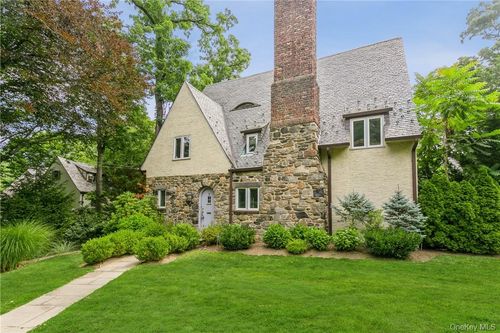 7 Cotswold Way, Scarsdale, NY, 10583-3506 | Card Image