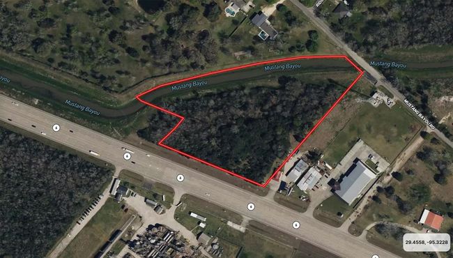 00 Highway 6, Home with 0 bedrooms, 0 bathrooms and null parking in Manvel TX | Image 4