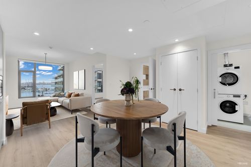 401-755 Harbourside Dr, North Vancouver, BC, V7P3S1 | Card Image