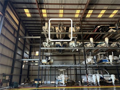 891 10th St S, NAPLES, FL, 34102-6946 | Card Image