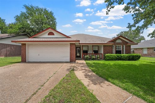 4617 Lexington St, Waco, TX, 76705-2376 | Card Image
