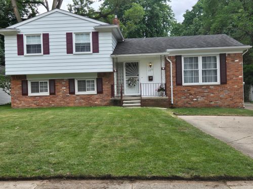 120 E Houstonia Avenue, Royal Oak, MI, 48073 | Card Image