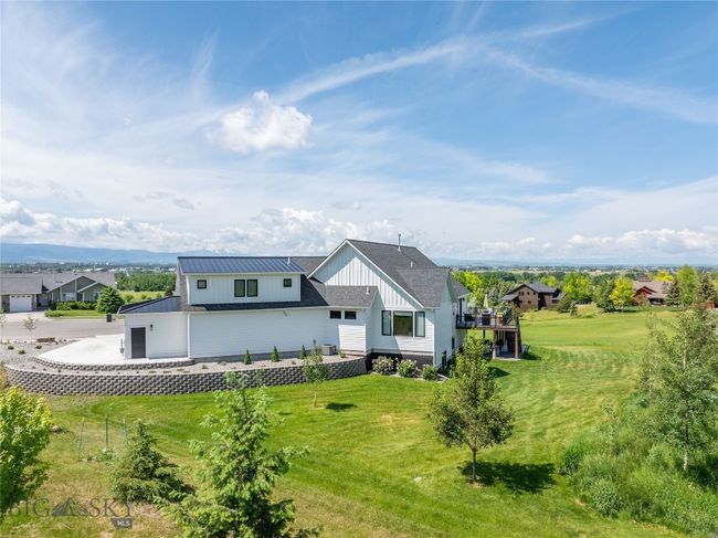 1055 Caddie Ct, House other with 6 bedrooms, 5 bathrooms and null parking in Bozeman MT | Image 4