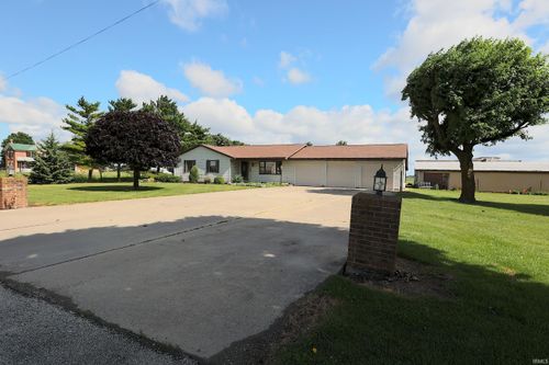 2960 E 600 S, Warren, IN, 46792-9426 | Card Image