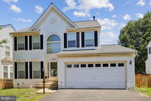 8737 Hackney Dr, BRISTOW, VA, 20136-2029 | Card Image