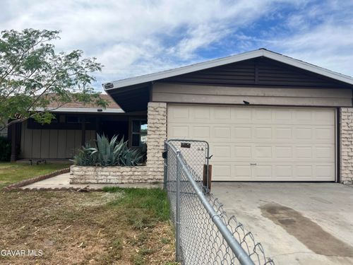 37929 Rudall Ave, Palmdale, CA, 93550-5557 | Card Image