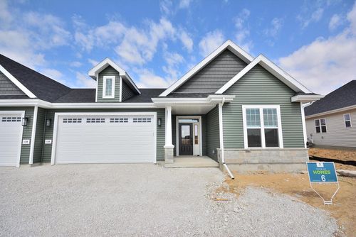 1116 Elderberry Road, Oconomowoc, WI, 53066 | Card Image