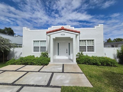 4008 Greenwood Ave, West Palm Beach, FL, 33407-4032 | Card Image