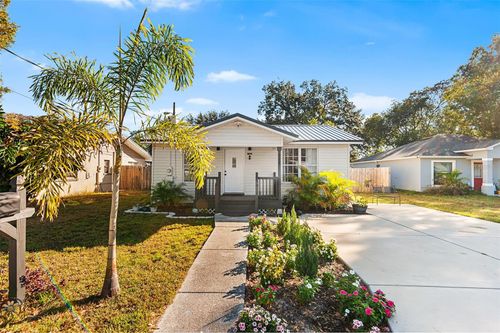 515 Walnut St, AUBURNDALE, FL, 33823-4211 | Card Image