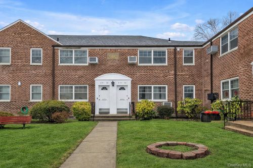 unit-25-1-251-16 58th Avenue, New York, NY, 11362 | Card Image