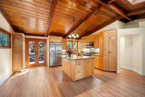 2056 Sierra Way, San Luis Obispo, CA, 93401-4524 | Card Image
