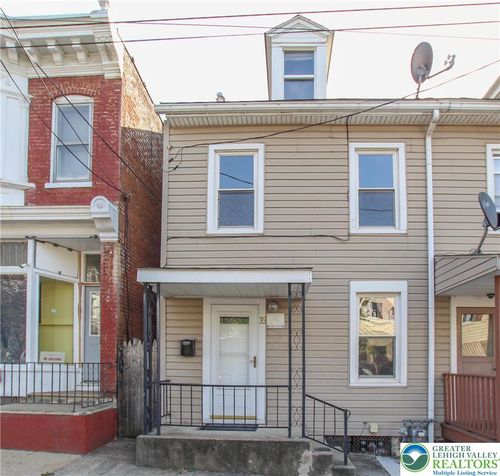 35 N 7th, EASTON, PA, 18042 | Card Image