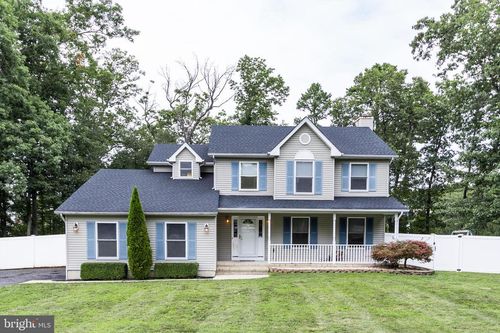 20 Riccis Dr, JACKSON, NJ, 08527-4701 | Card Image