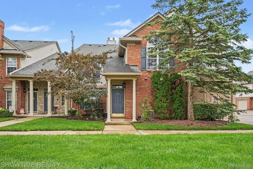 3524 Tremonte Cir S, Oakland Twp, MI, 48306-5009 | Card Image