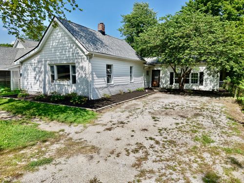 4833 Pennsylvania St, Clayton, IN, 46118 | Card Image