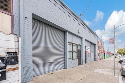 40-3038 Market St, Oakland, CA, 94607 | Card Image
