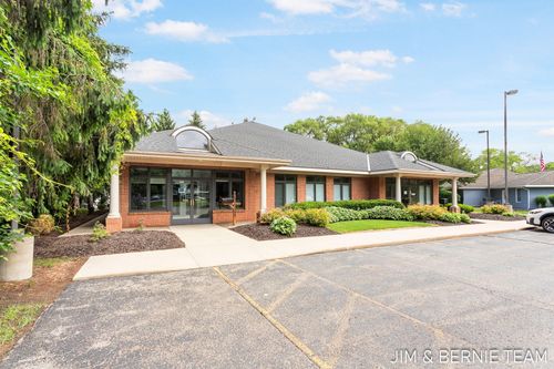 2a-697 Ottawa Beach Rd, Holland, MI, 49424-6688 | Card Image