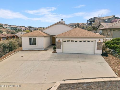 243 Lakewood Cir, Prescott, AZ, 86301-5499 | Card Image