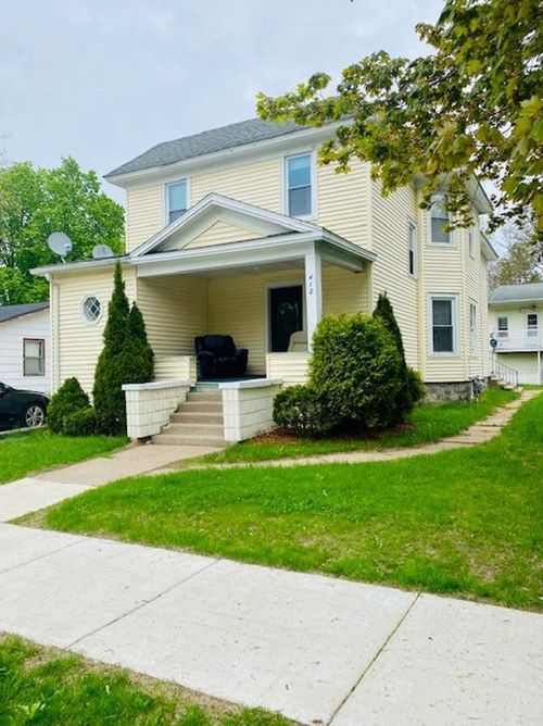 412 S Andrews Street, Shawano, WI, 54166 | Card Image