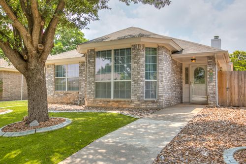 5221 Oak Grove Blvd, San Angelo, TX, 76904-4596 | Card Image