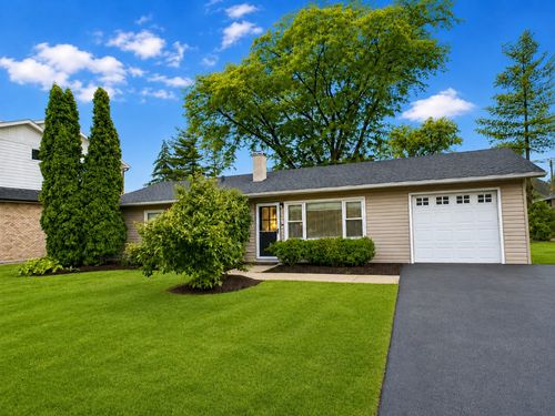 5524 S Quincy St, Hinsdale, IL, 60521-5125 | Card Image