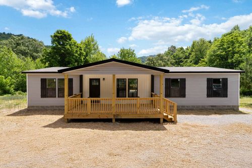 1776 Little Wolf Creek Rd, Williamsburg, KY, 40769-7779 | Card Image