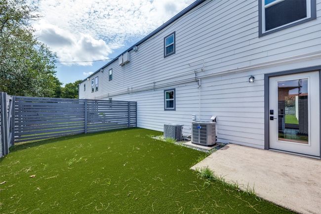 APT-105 - 1200 E 52 Nd St, Condo with 1 bedrooms, 1 bathrooms and 1 parking in Austin TX | Image 24