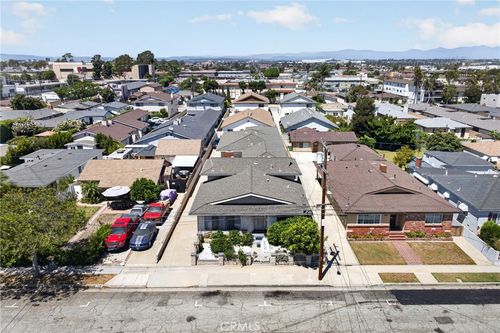 4215 W 130th St, Hawthorne, CA, 90250-0809 | Card Image