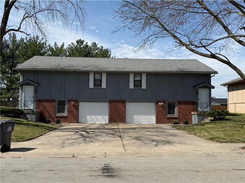 2313 & 2315 Sw 6th Street, Blue Springs, MO, 64014 | Card Image