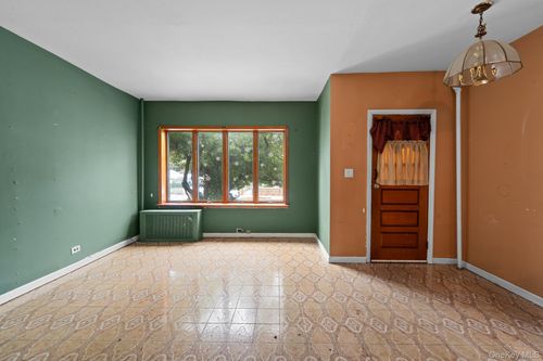 1593 E 48th St, Brooklyn, NY, 11234-3124 | Card Image