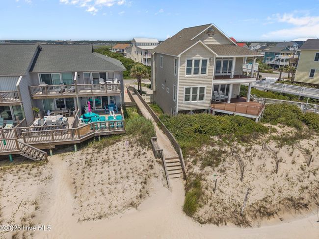 228 Lazy Day Dr, Townhouse with 3 bedrooms, 3 bathrooms and null parking in Surf City NC | Image 44