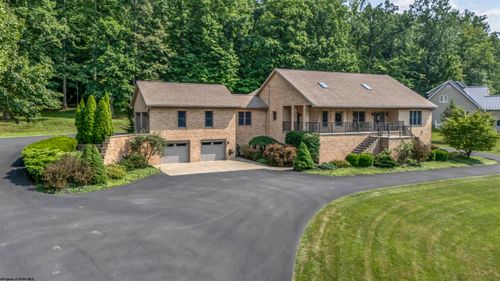 31 Jo Glen Drive, Morgantown, WV, 26508 | Card Image