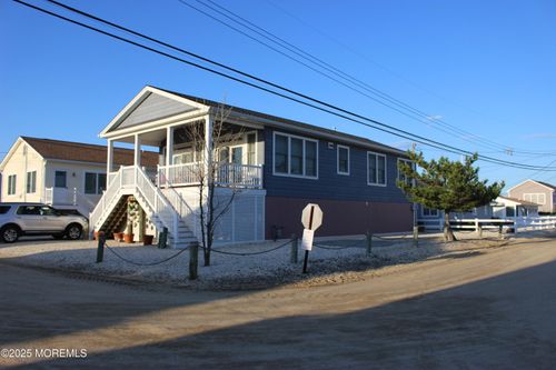 128 W Osprey Way, Lavallette, NJ, 08735-1230 | Card Image