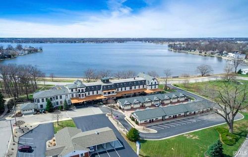 302-1 Park Ave, Winona Lake, IN, 46590-1076 | Card Image