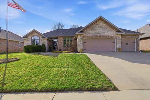4441 S Lafontaine Ave, Springfield, MO, 65810-1565 | Card Image