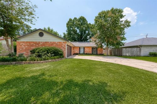 10006 Rocky Hollow Rd, La Porte, TX, 77571-4132 | Card Image