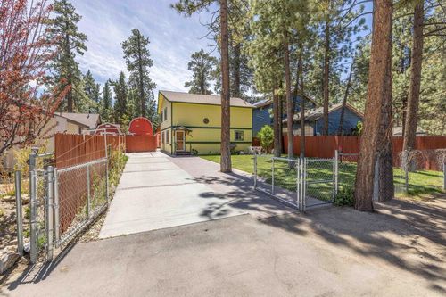 604 E Meadow Ln, Big Bear City, CA, 92314-9765 | Card Image