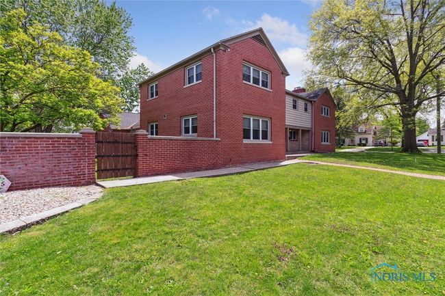 325 Park St, House other with 4 bedrooms, 5 bathrooms and 2 parking in Bryan OH | Image 46