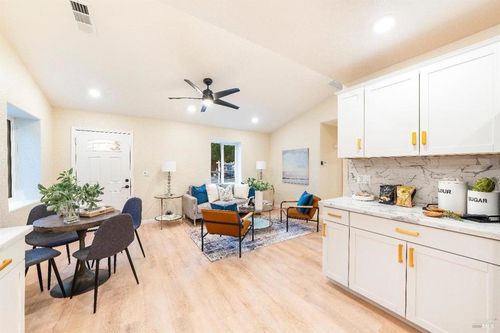 2188 Patton Avenue, Napa, CA, 94559 | Card Image