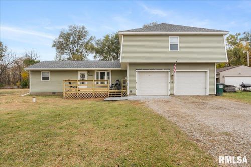 11640 96th Avenue, Blue Grass, IA, 52726 | Card Image