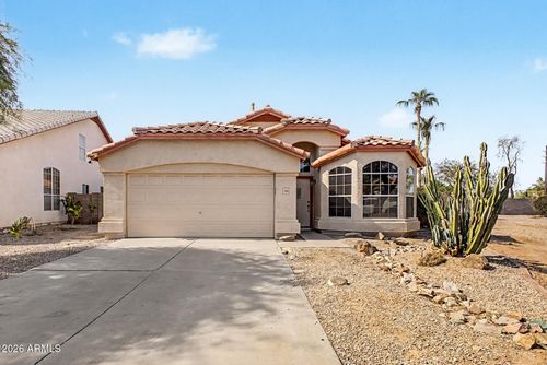 1566 E Cheyenne St, Gilbert, AZ, 85296-1333 | Card Image