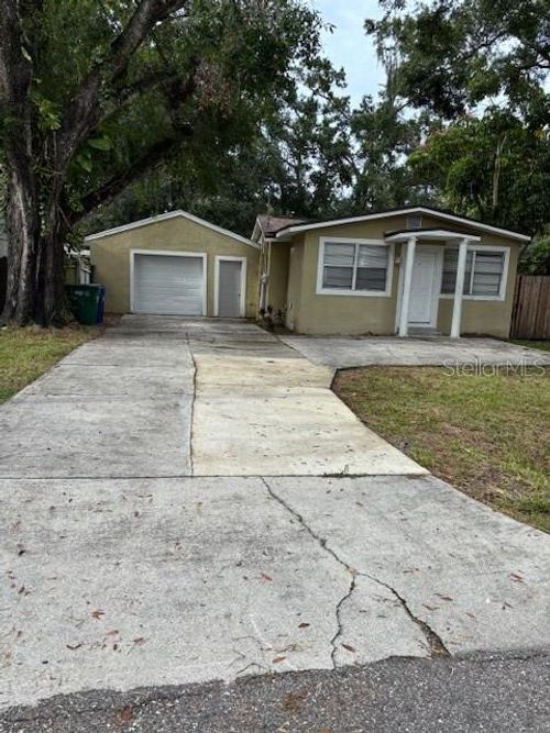 3812 Lakeshore Dr, TAMPA, FL, 33604-5120 | Card Image