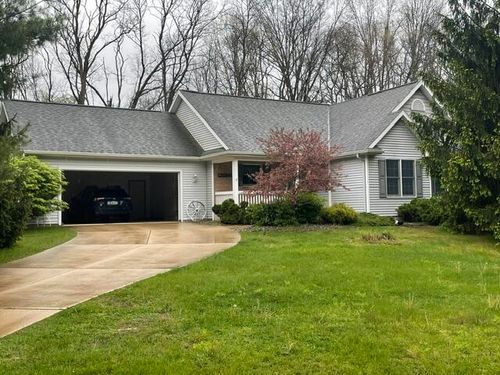 60355 Whitetail Run, Mattawan, MI, 49071-8524 | Card Image