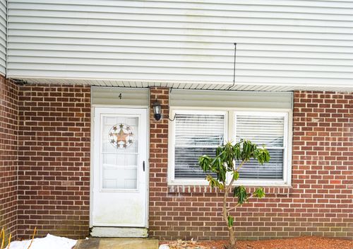 4-139 Main Street, Laconia, NH, 03246 | Card Image