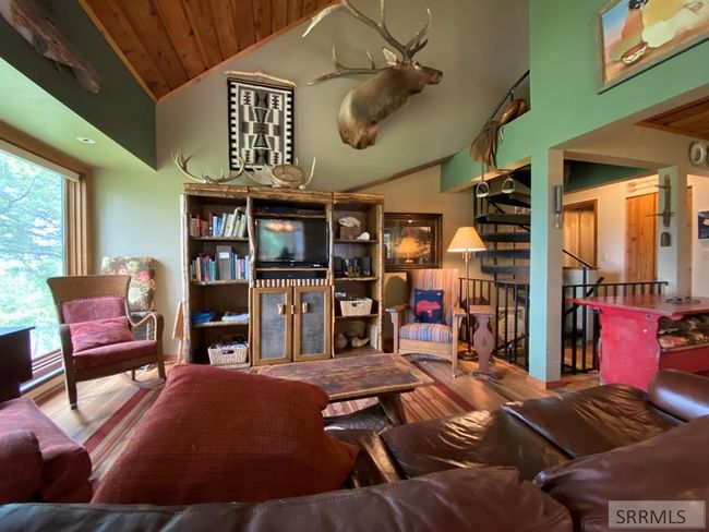 3628 Meadow View Ln, House other with 2 bedrooms, 2 bathrooms and null parking in Island Park ID | Image 15